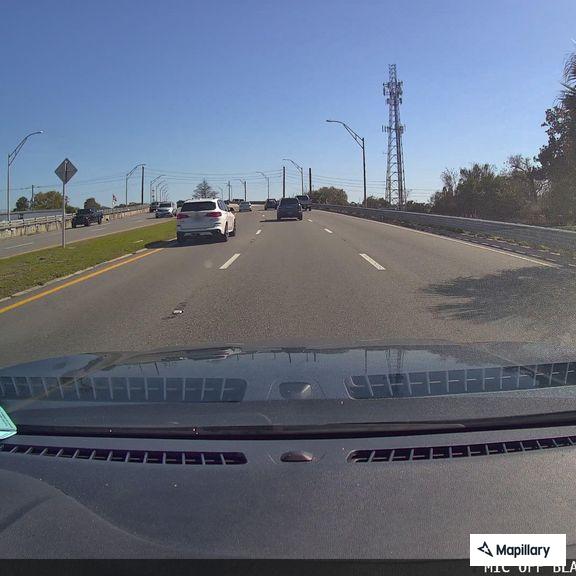Vehicle fire causes eastbound traffic blockage, Jacksonville FL ...