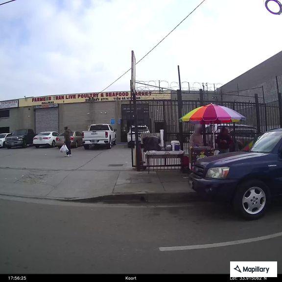 Street takeover with 30-40 vehicles near Figueroa St, Los Angeles CA ...