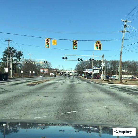 Traffic stop involving black Honda Pilot near SC-20 and White Horse ...