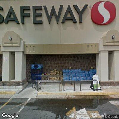 Medical emergency at Safeway on Richmond Highway Alexandria VA