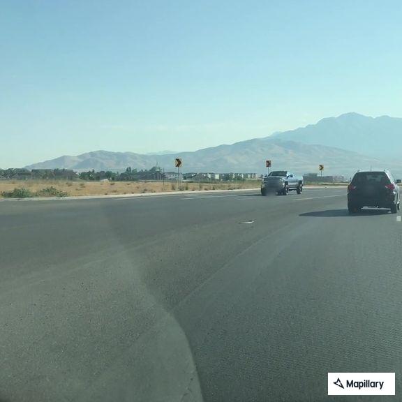 Maroon Geo Metro reported without license plate, Saratoga Springs UT ...