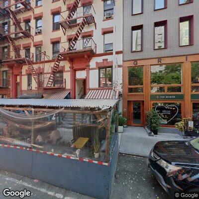 Man exposes himself at 16th Street subway entrance, New York NY