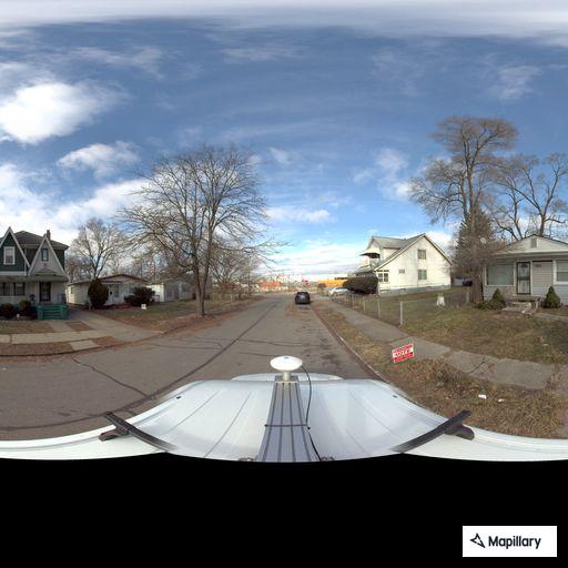 Male patient near Appoline St reports chest pain, Detroit MI | CrimeRadar