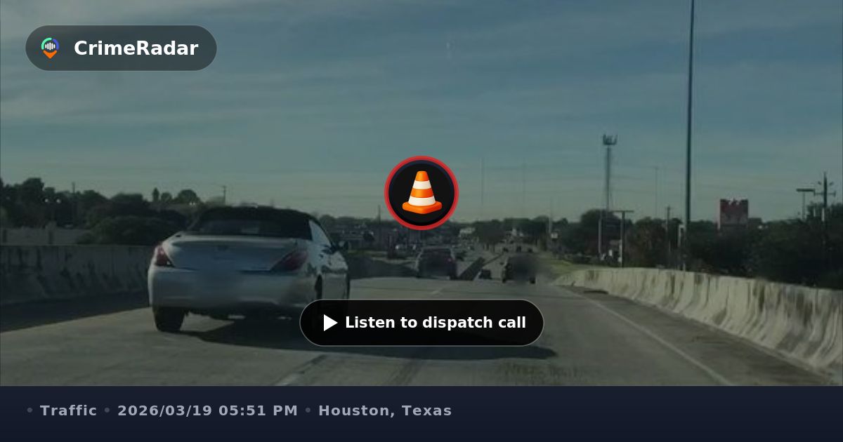 Vehicle blocking freeway U-turn at West Bellfort, Houston TX | CrimeRadar