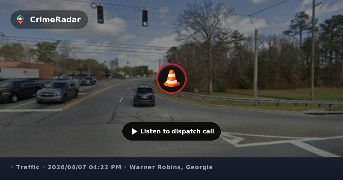 Two-car crash at Russell and Carl Vinson Parkway, Warner Robins GA ...