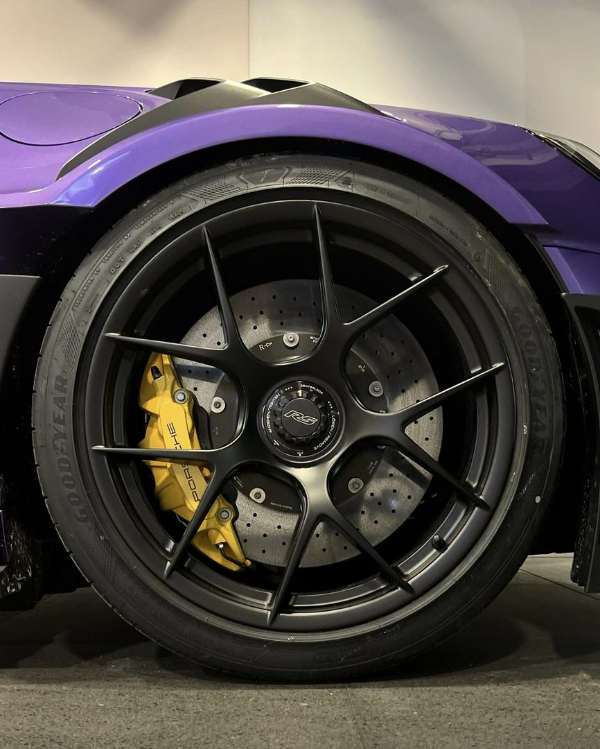 Posche 911 GT3RS💜