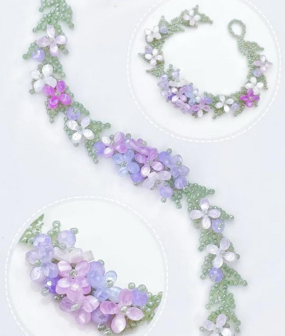 Come see my beaded vine blossoms!