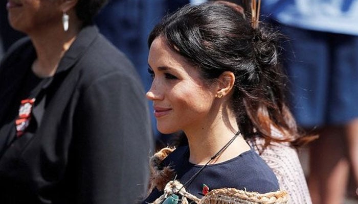 Harry admits Meghan barrier making royal peace