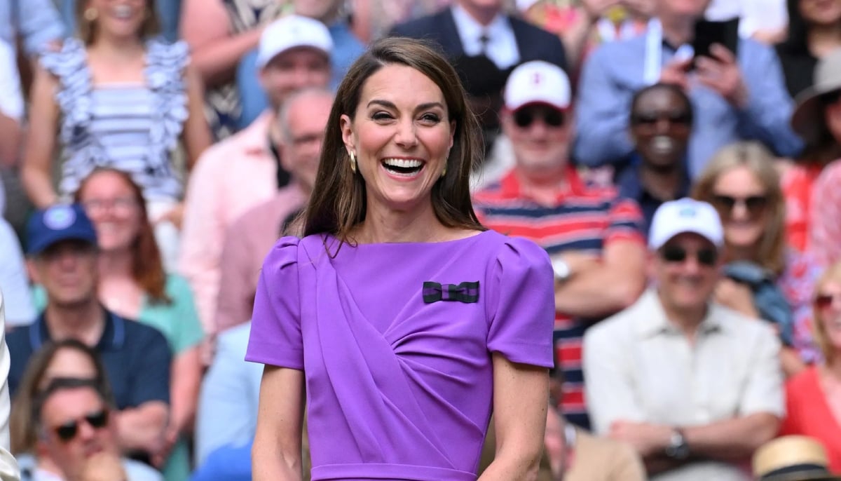 What expect Kate's Wimbledon Jumper jewellery