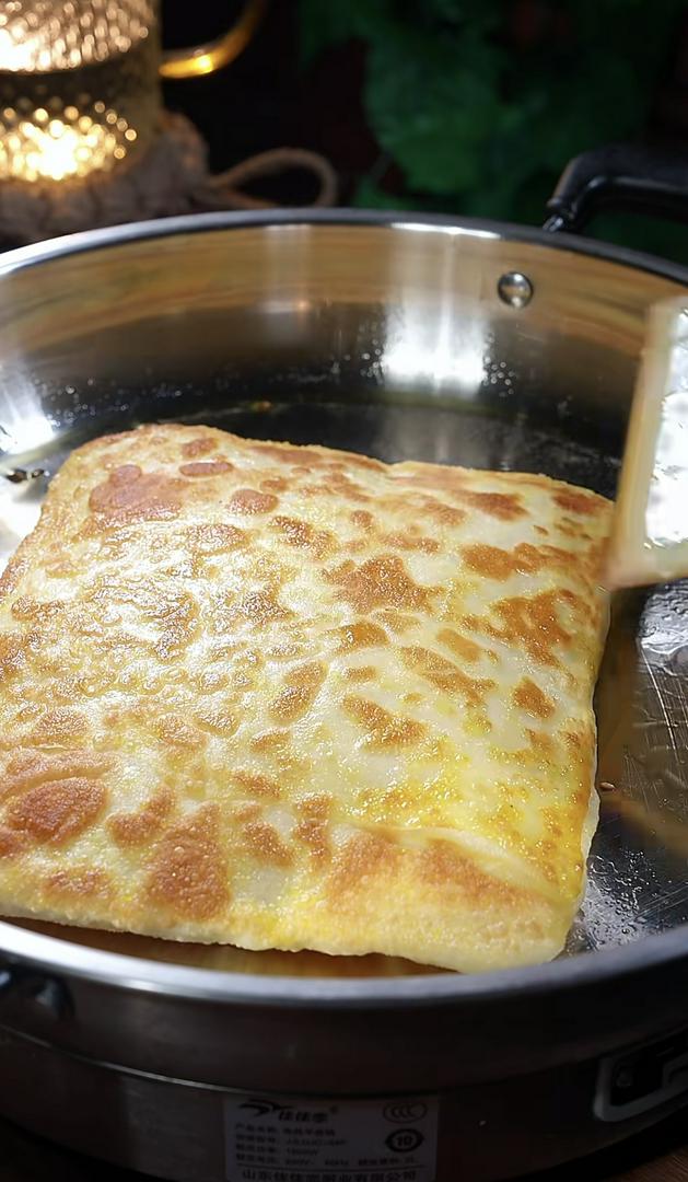 Crispy multi-layered pancake