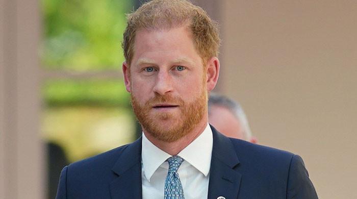 Harry's 'reset' laid bare distances Meghan image