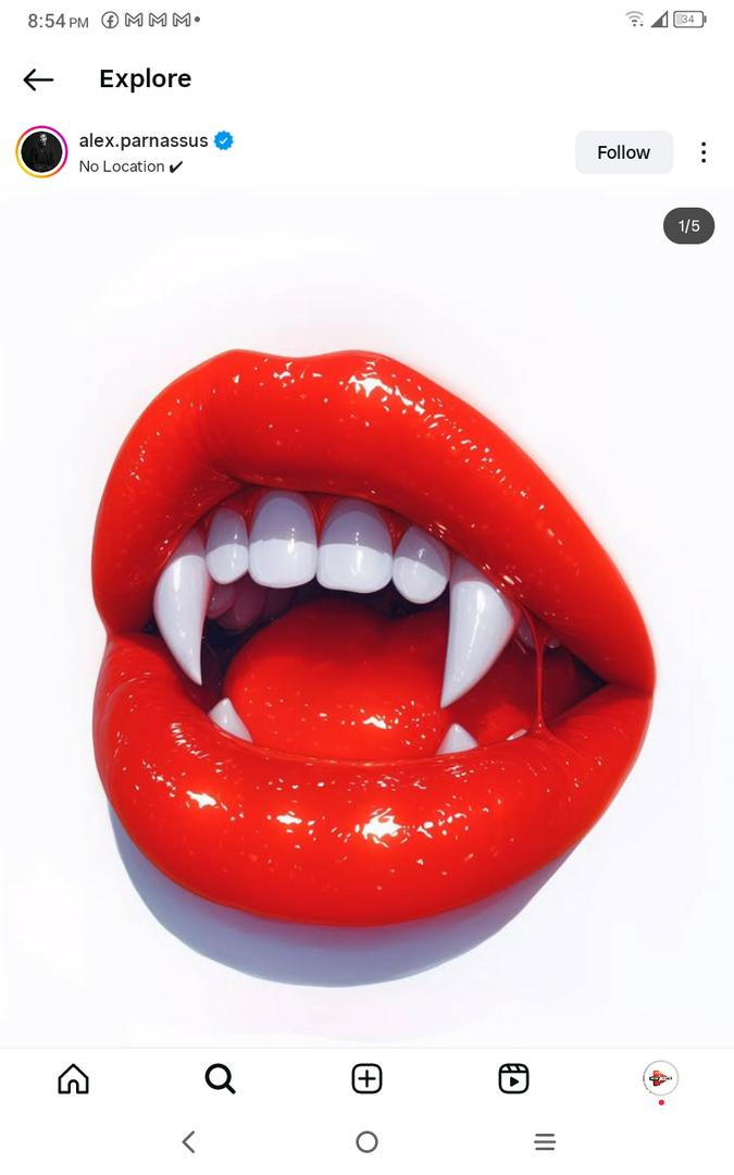 VAMPIRE LIPS 🦇👄 COMMENT YOUR THOUGHTS ?