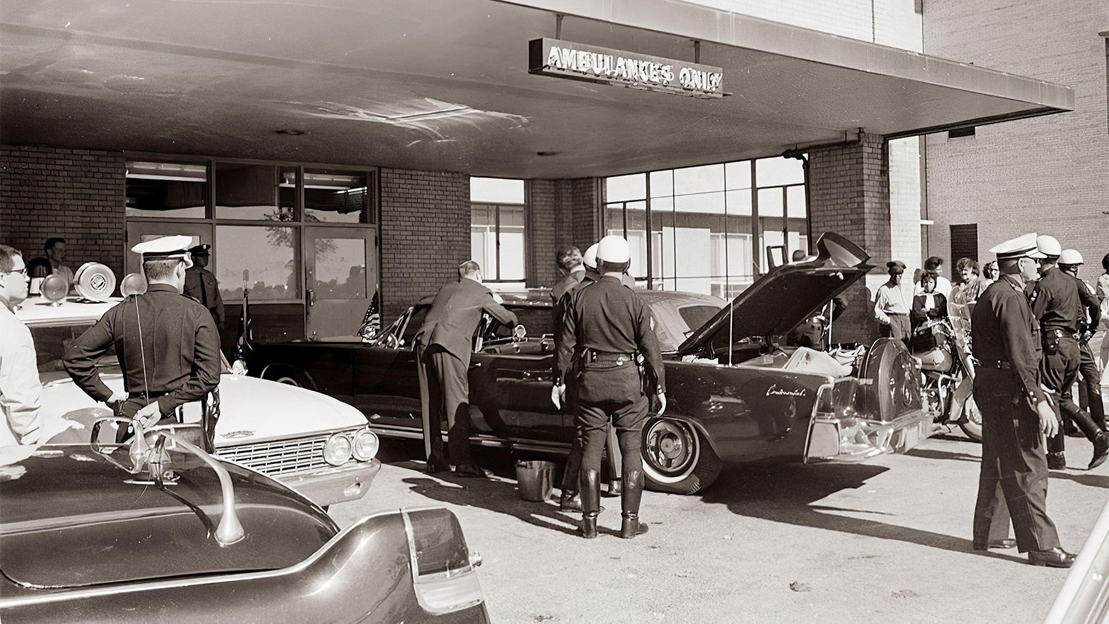 JFK’s Final Moments: Parkland Surgeons vs. Official Story