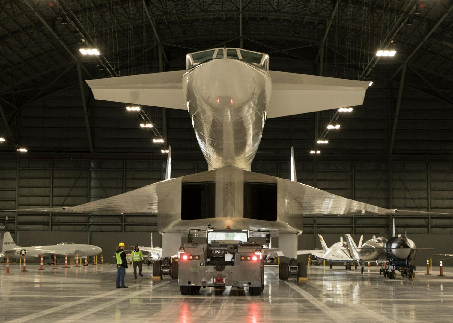 Cold War Collision: Supersonic Bomber, XB-70 Valkyrie