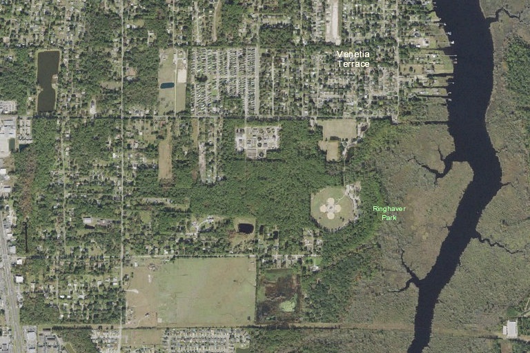 Reported fire near bay at park drive in jacksonville Jacksonville FL