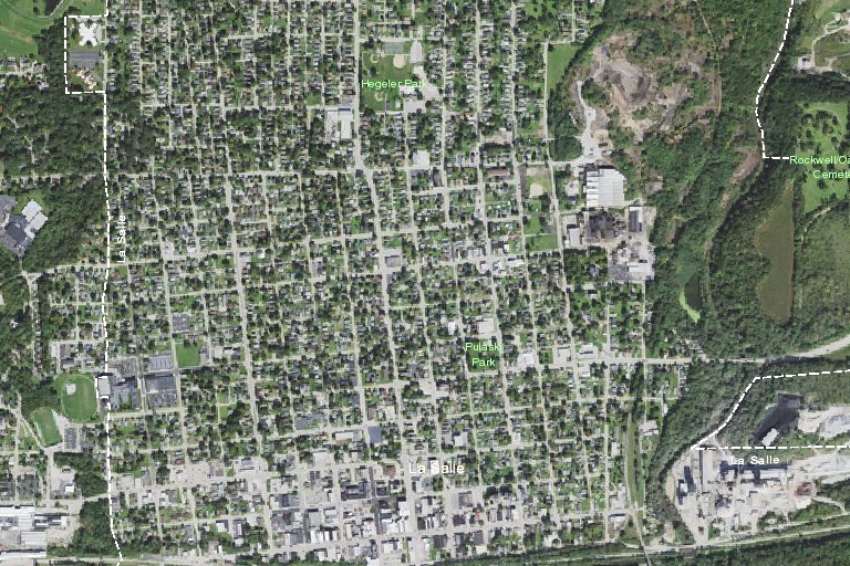 Two Toyota Highlanders collide at La Salle intersection Lasalle IL