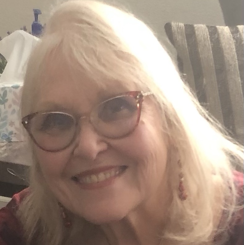 Carolyn De La Torre