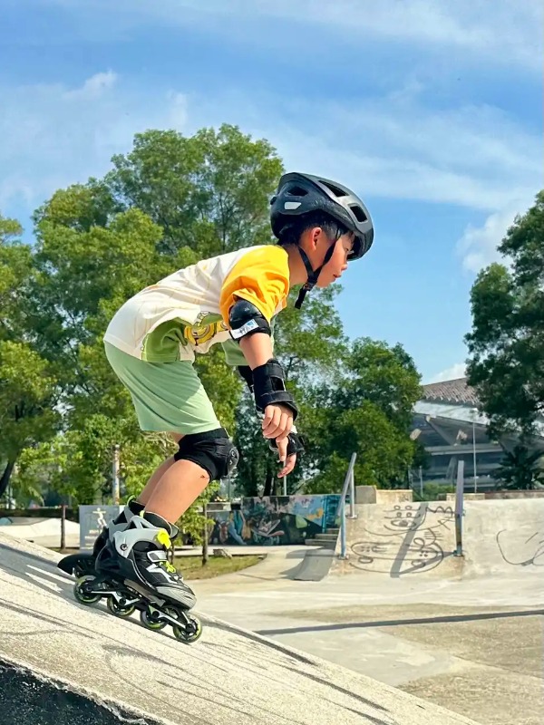 Need help with going down ramps! 🛼