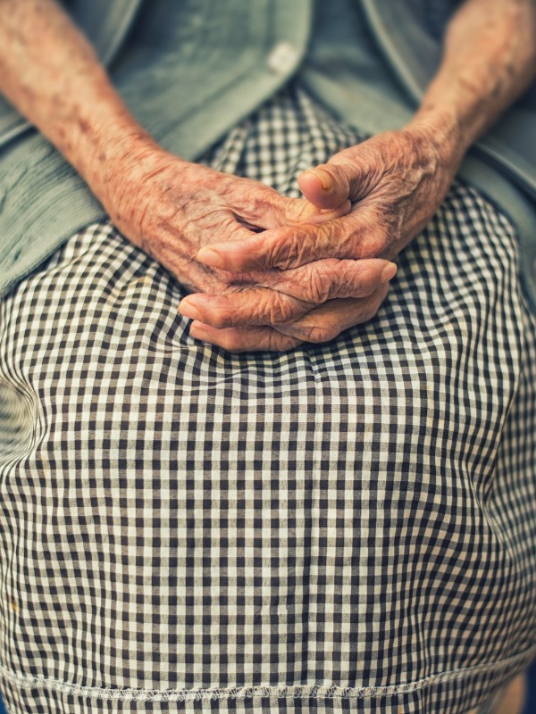 caring for grandma was heartbreaking💔 your stories?