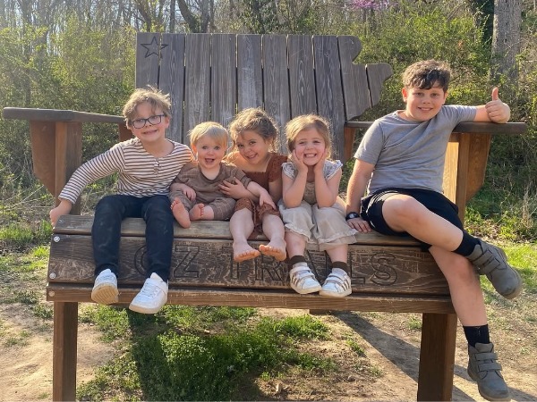 jessa's adorable family photo melts hearts