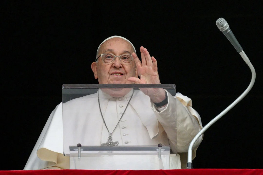 Pope Francis Passes Away: A Trailblazer's Legacy 🕊️