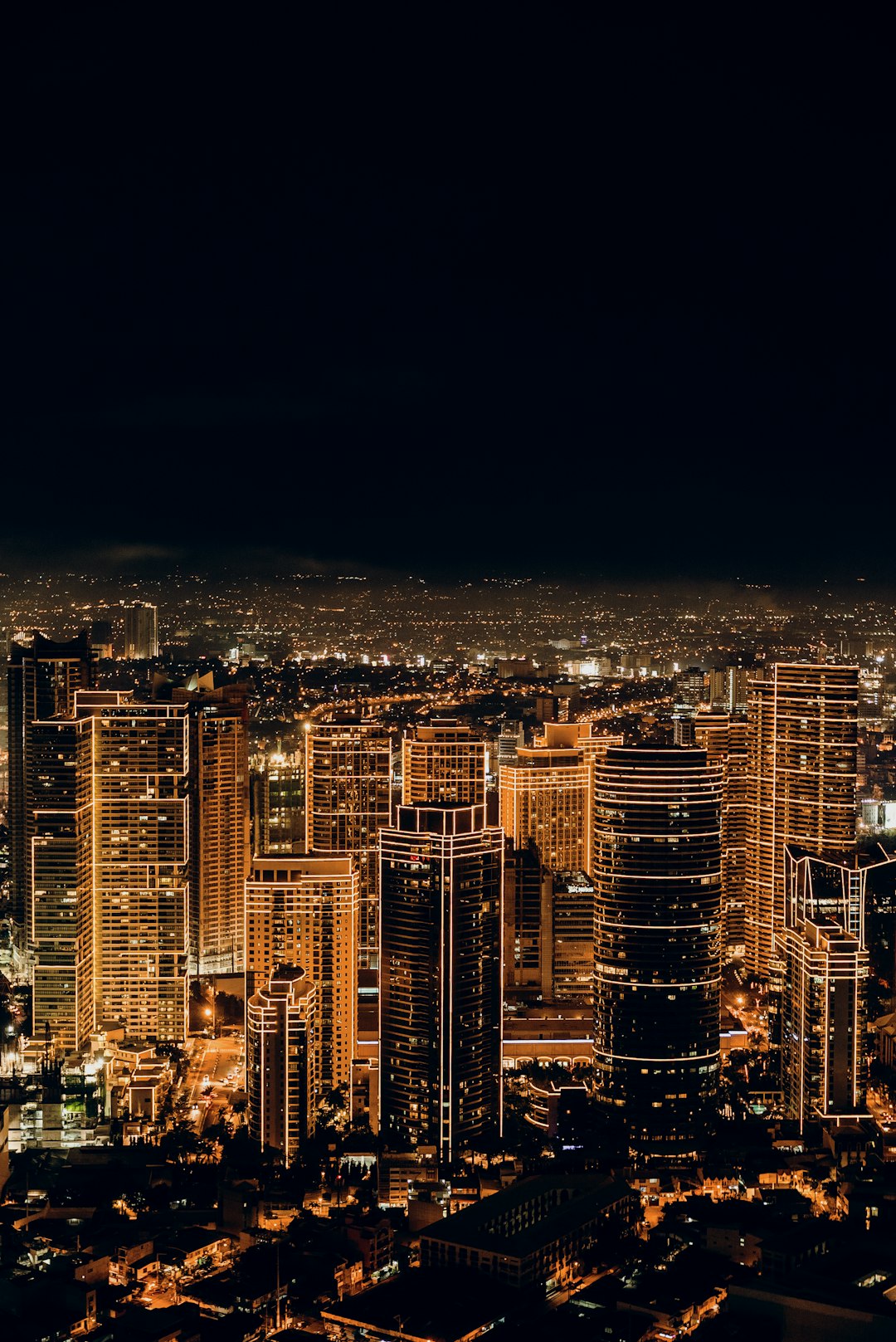 long distance feels like buffering… with no end in sight
