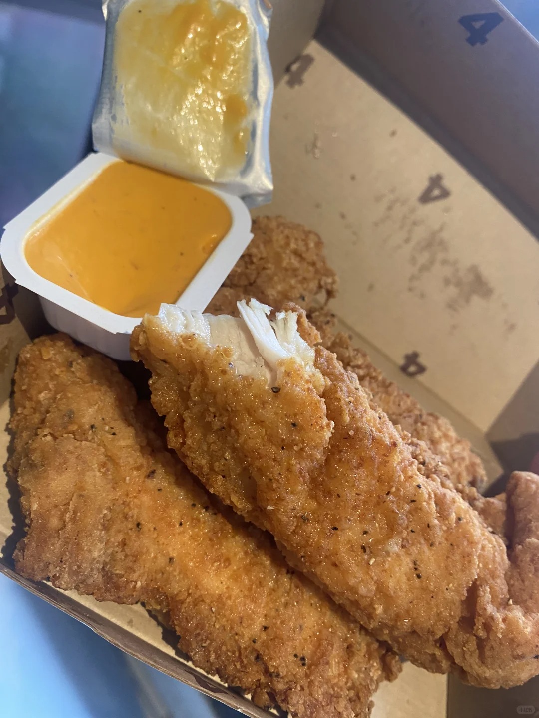 omg y'all need to try these mccrispy strips!