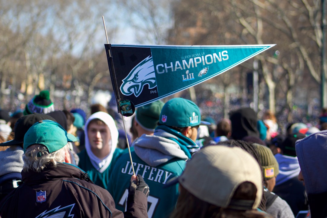 American Football vs. World Football｜Who Has the Craziest Fans?