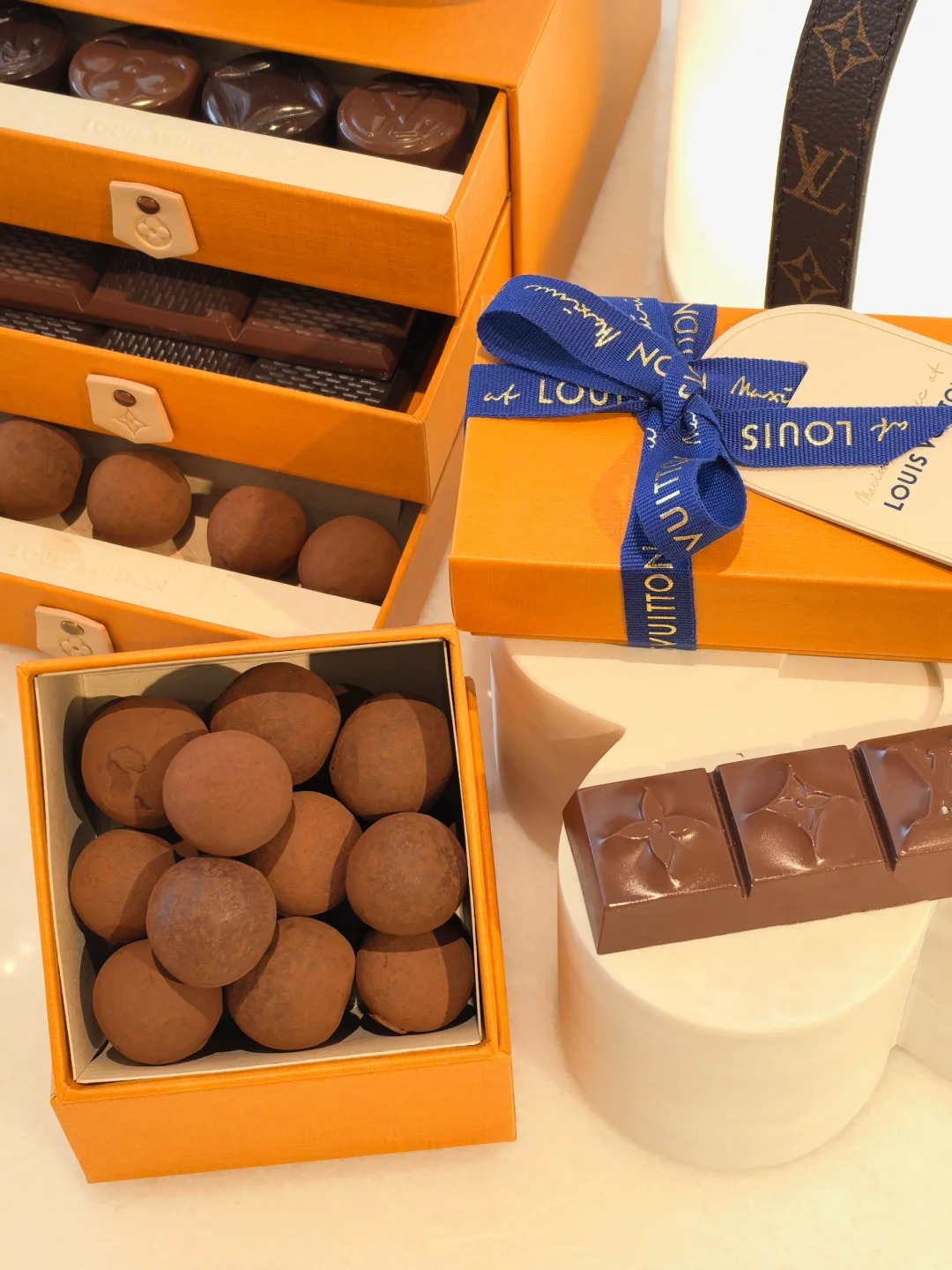 LV hazelnut chocolate
