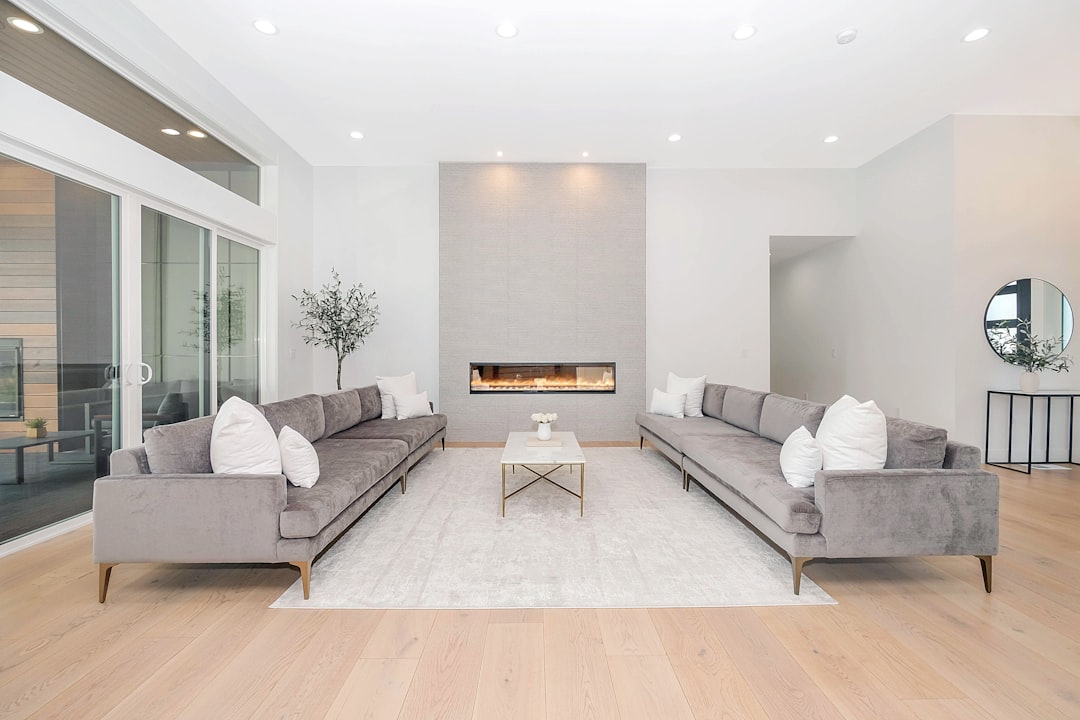 Big house ≠ cozy vibes