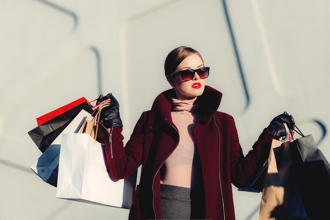 Is Being a Fashion Snob Really About Taste—Or Just Showing Off?