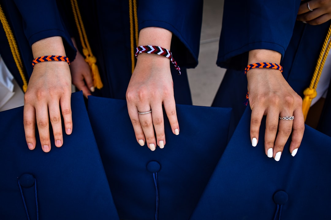 I Made Taylor Swift Friendship Bracelets—Here’s What I Wish I Knew First!