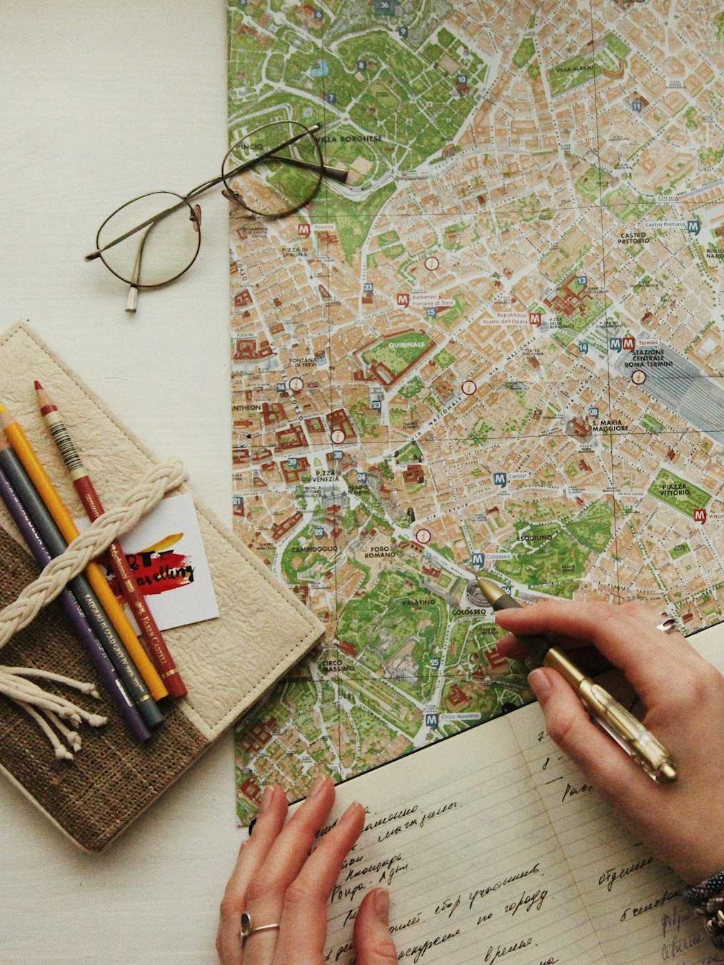 is your travel life a mess? here’s how i actually make it work