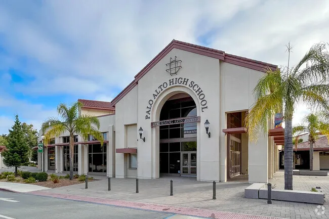 What’s Palo Alto High School Really Like?