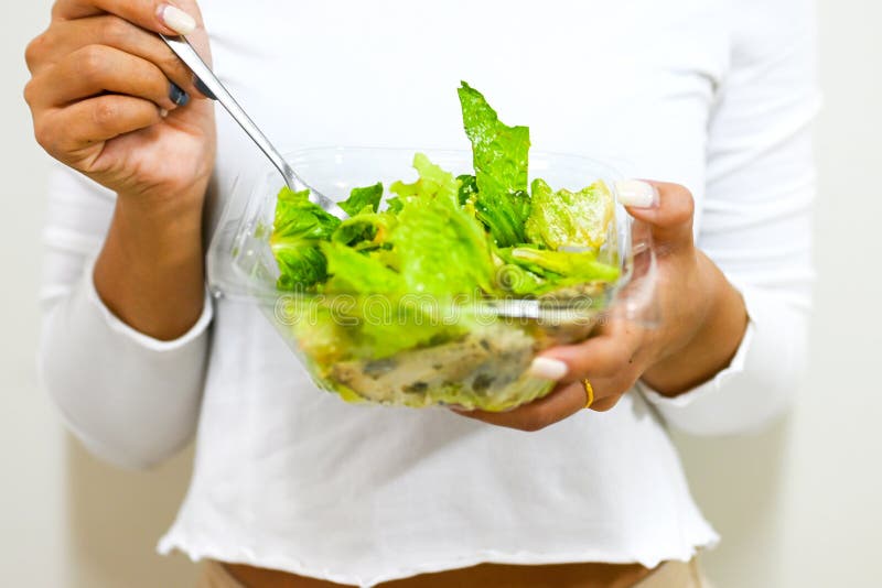 How I Keep My Lean Physique Year-Round