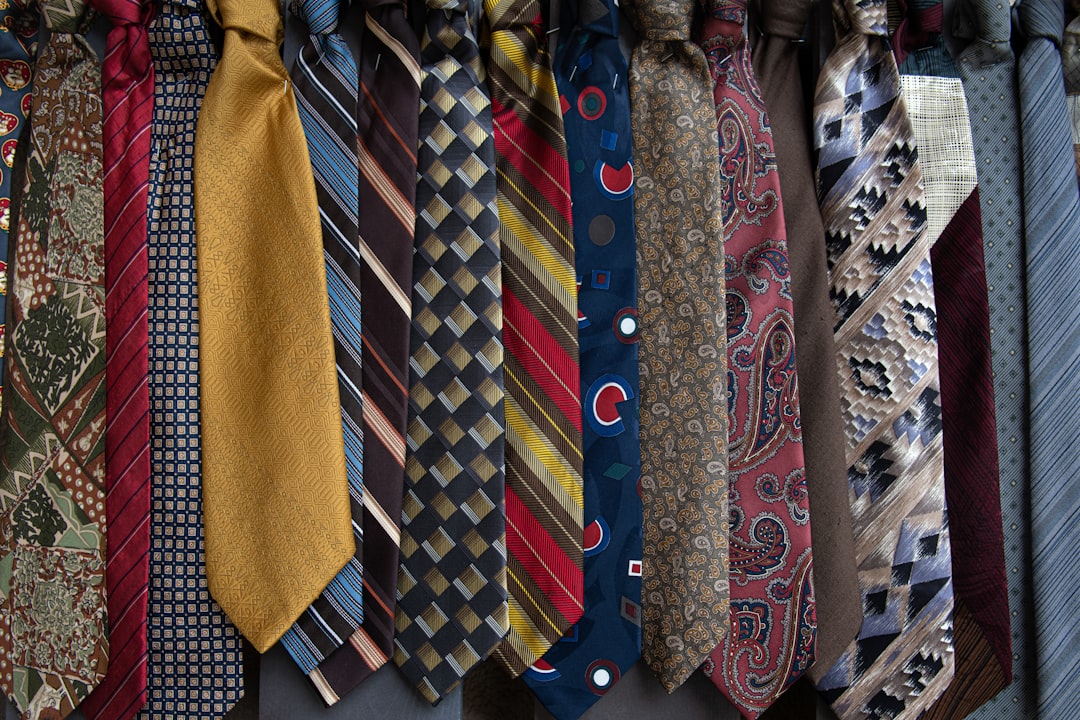Tangled in Tie Knots and Style Choices