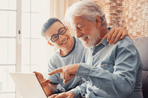 Teaching Tech to Loved Ones: Lessons in Patience