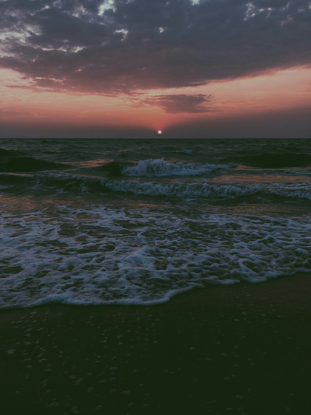 I Drove to the Beach at 3am for My Sister