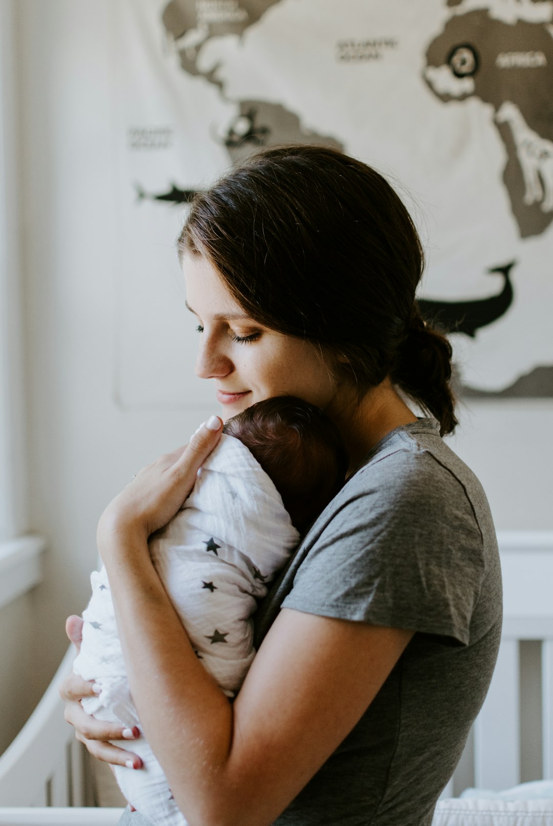 What You Actually Need for Your Newborn: Less Is More