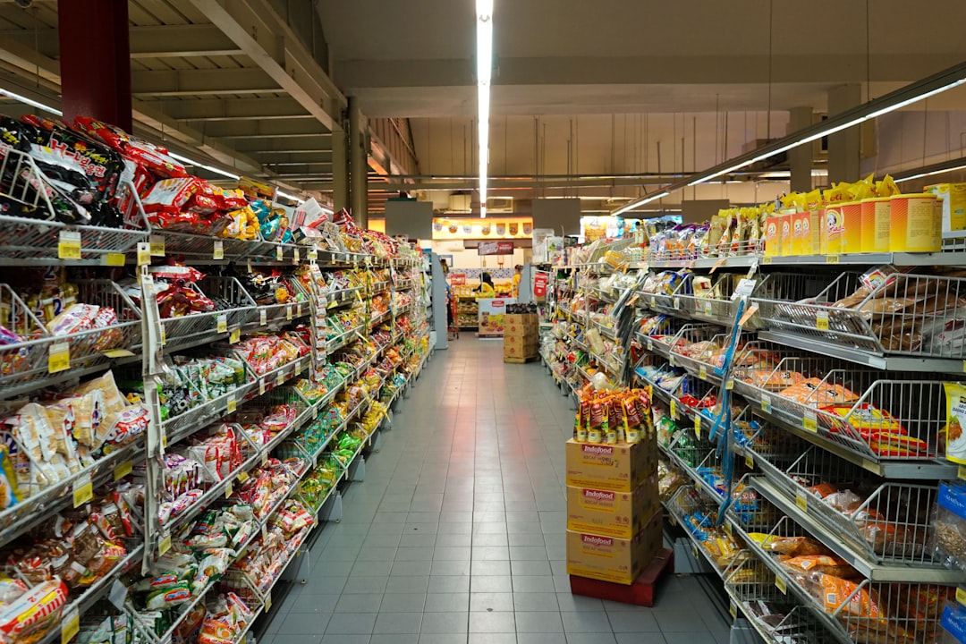 Ugh, Grocery Store Chaos Make Me Lose My Appetite