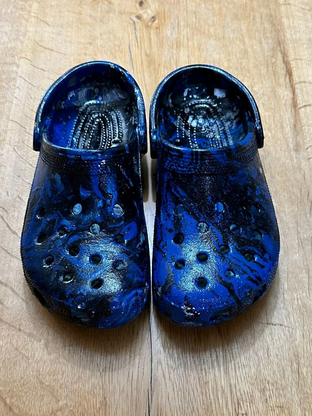 Ever Tried Hydro-Dipping Your Crocs? Here’s What Actually Works