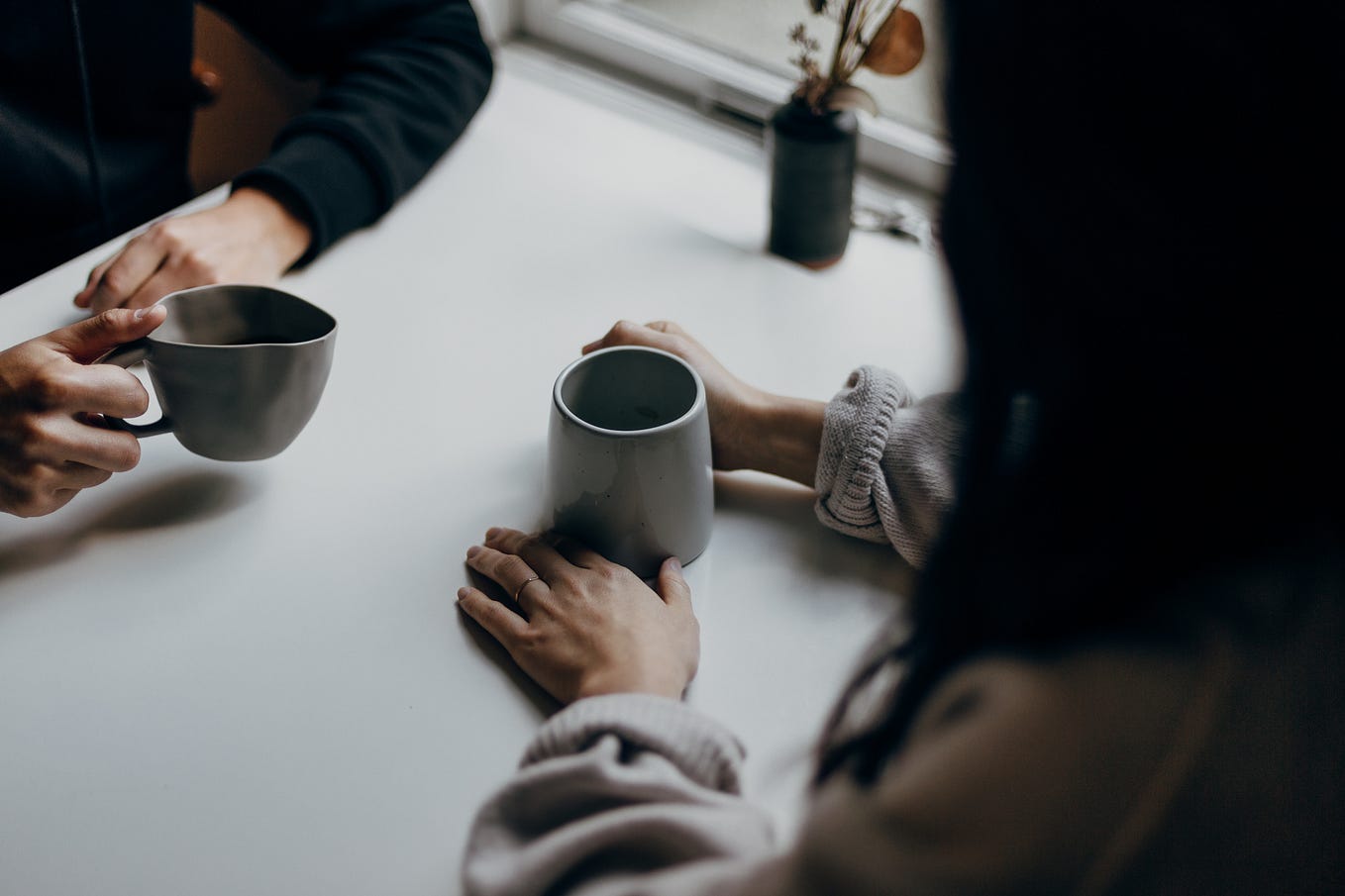 How I Spot Manipulation in Everyday Life
