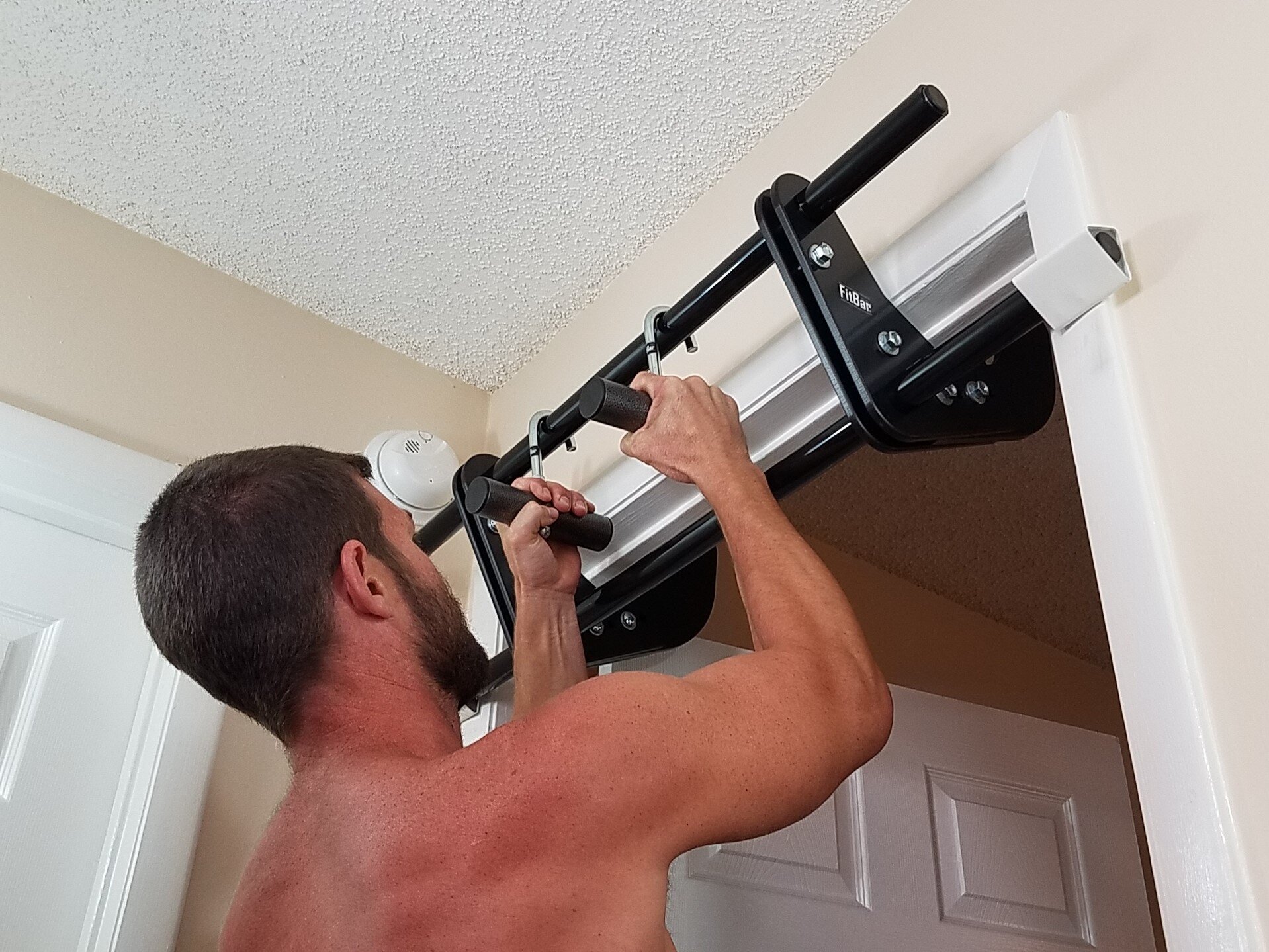 Set Up Your Pull-Up Bar Like a Pro