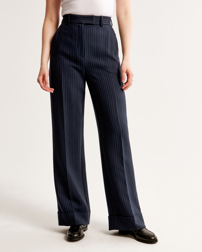 Why Your Wide-Leg Pants Look Off—And How to Fix It Instantly