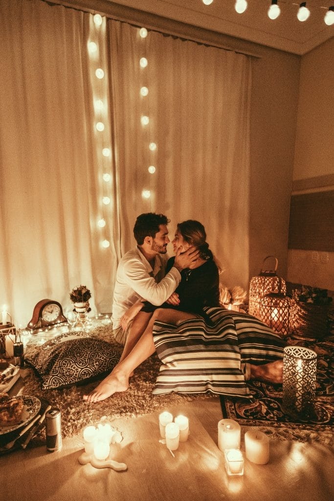 Date Nights or Pillow Fights? 😅