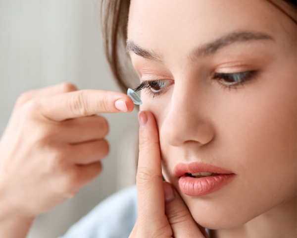 Make Your Eyes Pop: Color Contacts, Makeup, and Everyday Tricks That Actually Work