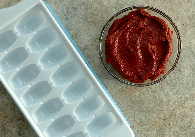 A genius way to store Tomato Paste