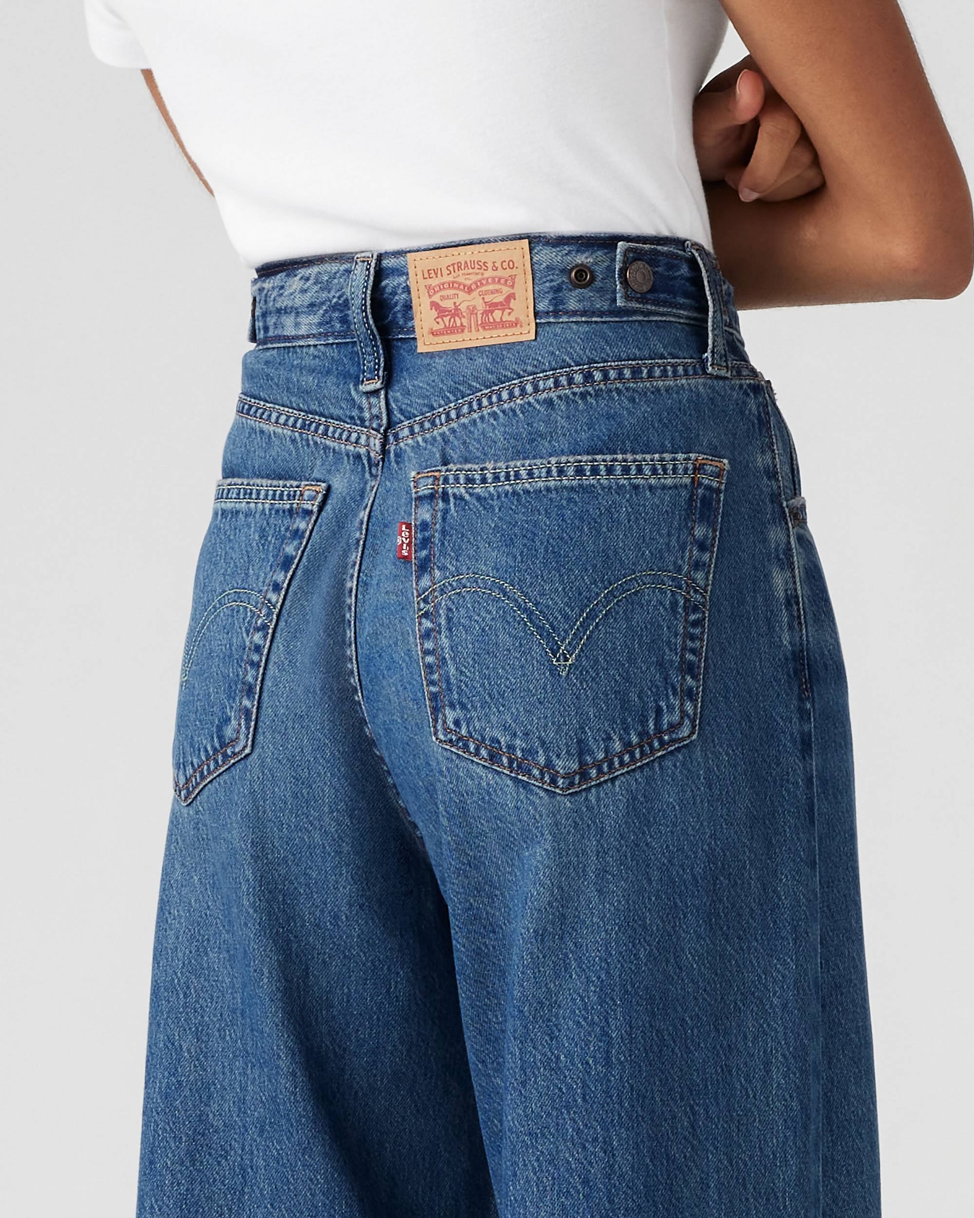 When Your Jeans Refuse to Flatter—3 Fixes I Swear By