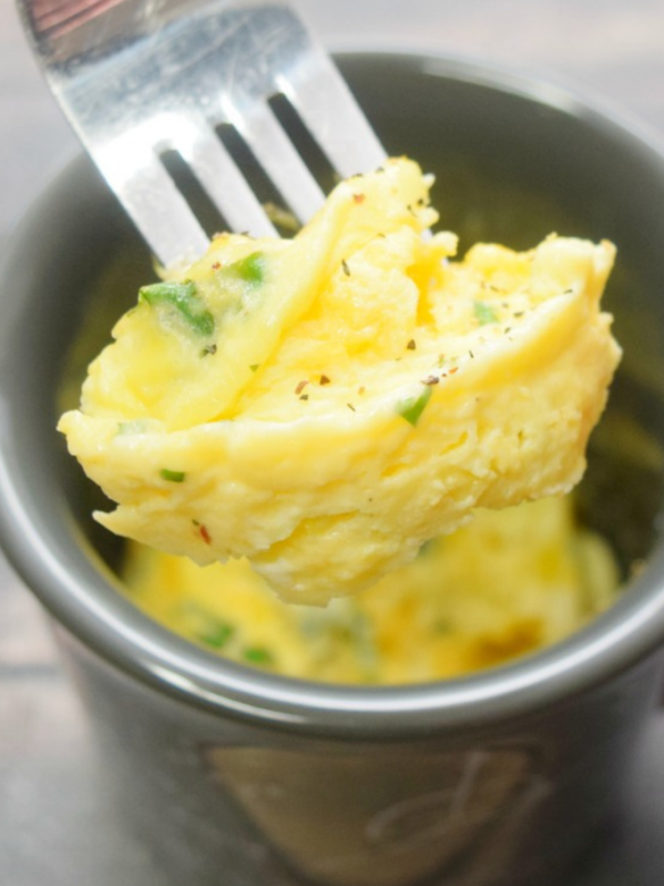 Tips for 
60s Microwave Scrambled Eggs, super fast and never fails!