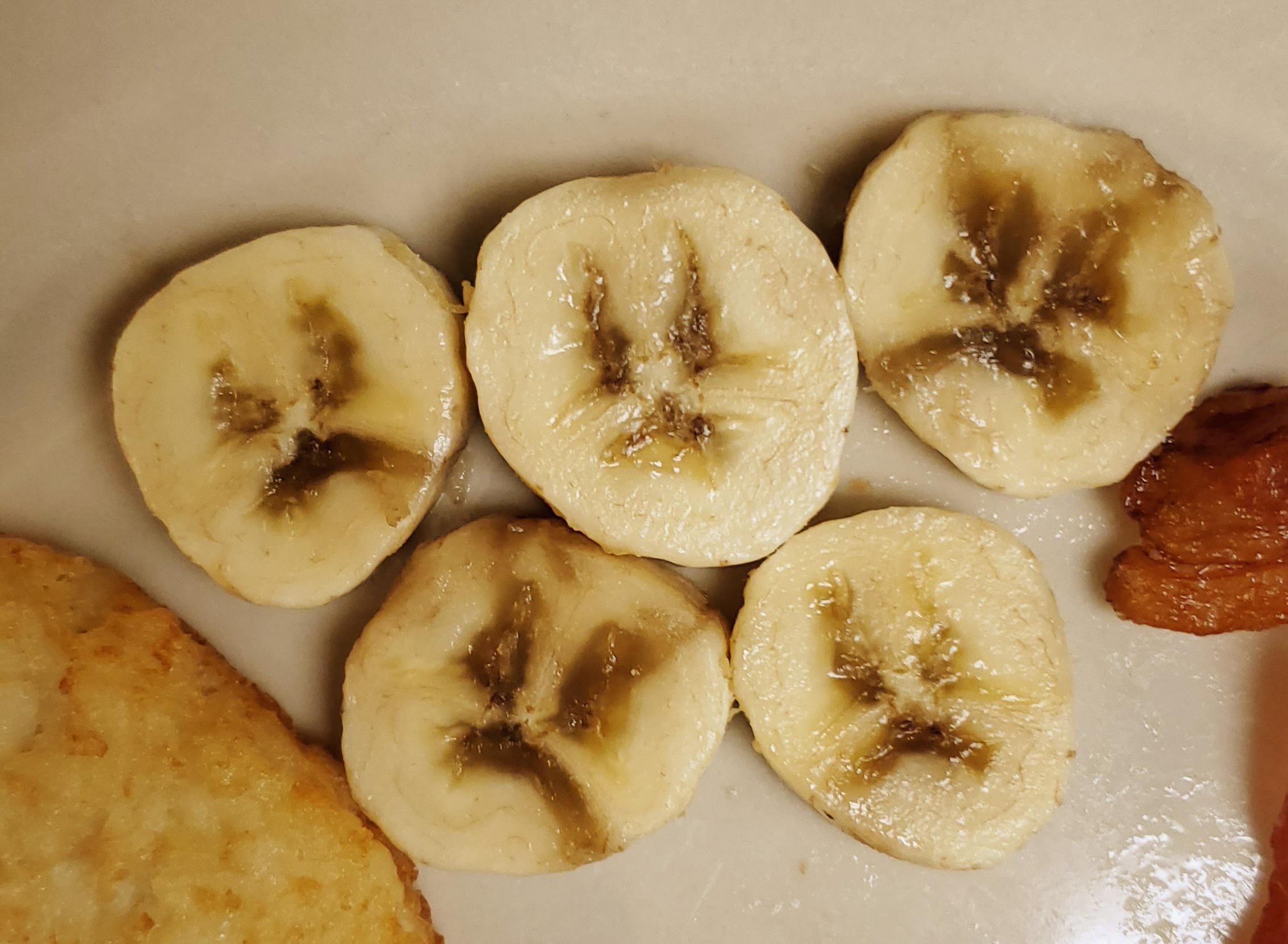 Bananas Turning Brown Instantly Now?! What’s Going On 